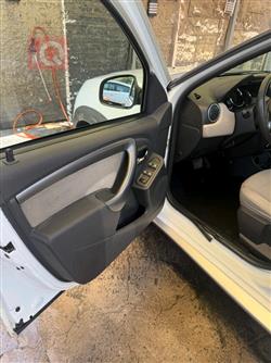 رینۆ داستەر